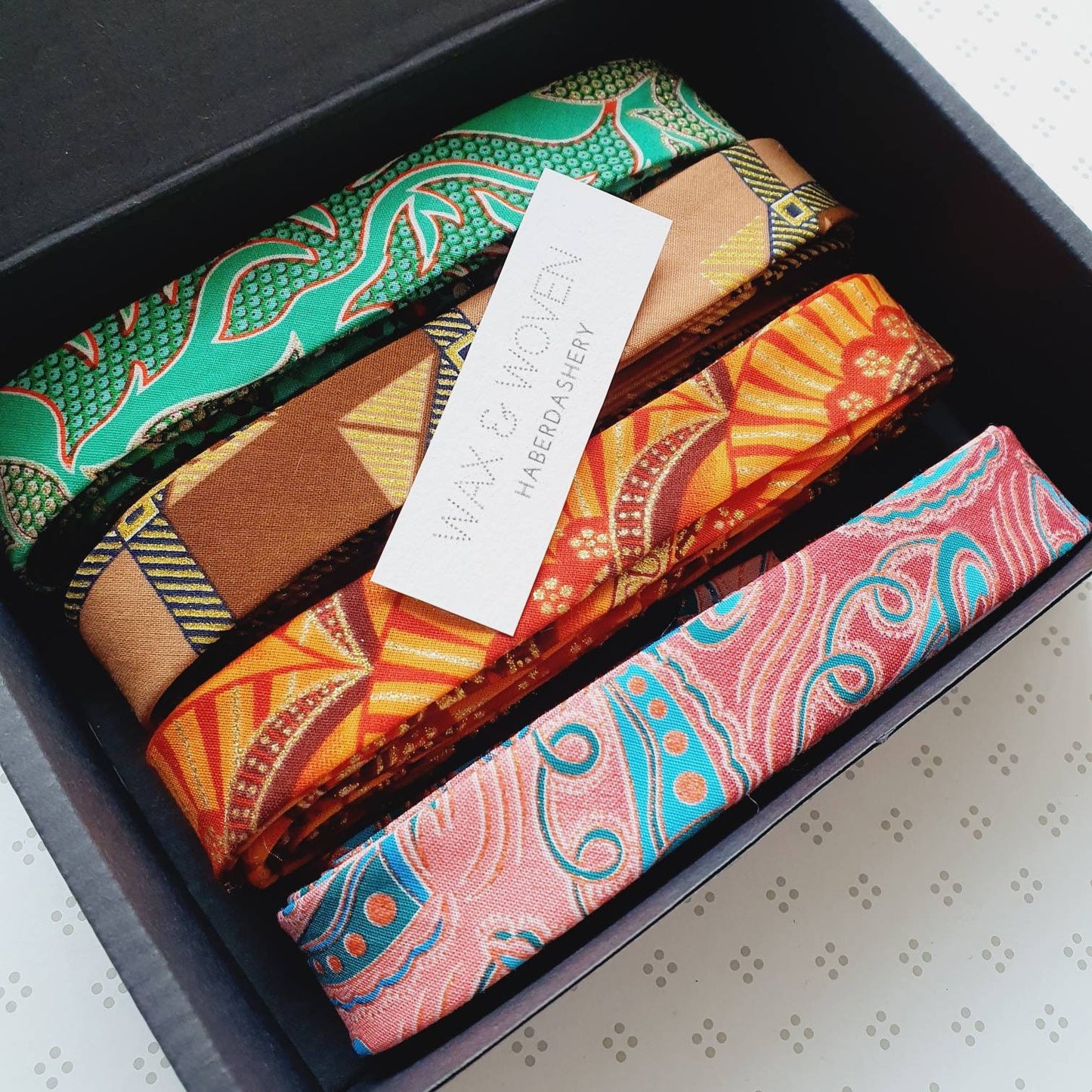 Embellished Metallic Gold, Brown & Caramel Wax Bias Tape 3 metres x 2.5cm Wide.