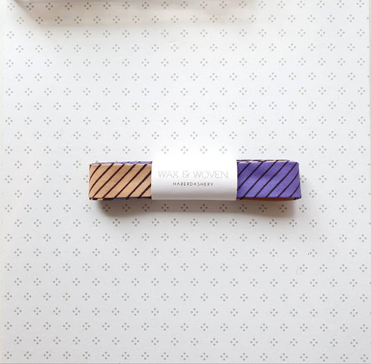 Lilac & beige wax bias tape. 3 metres x 2.5cm wide. 100% soft cotton.