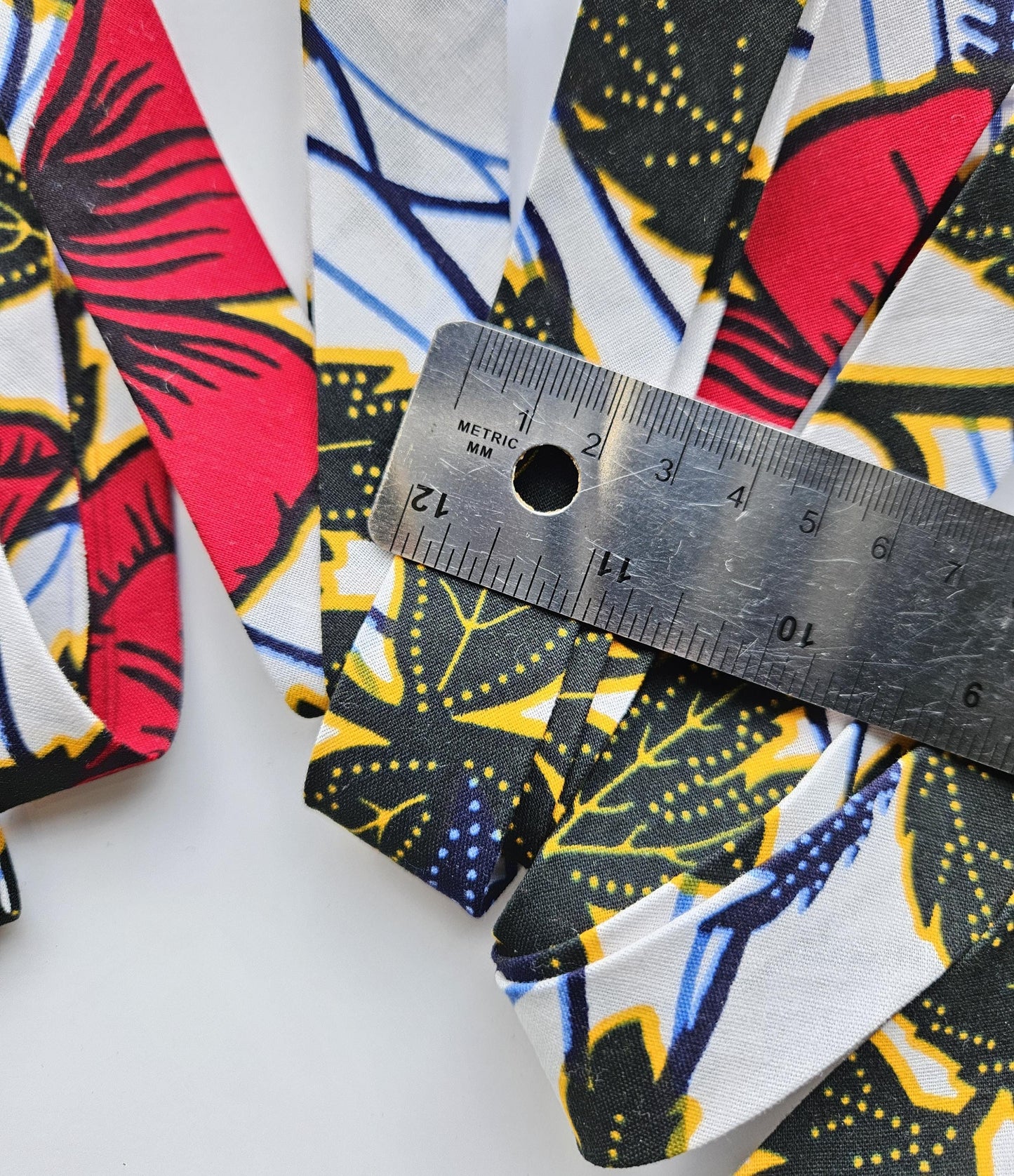 African Wax Print Bias Binding, Red, White & Blue, Cotton Fabric Tape