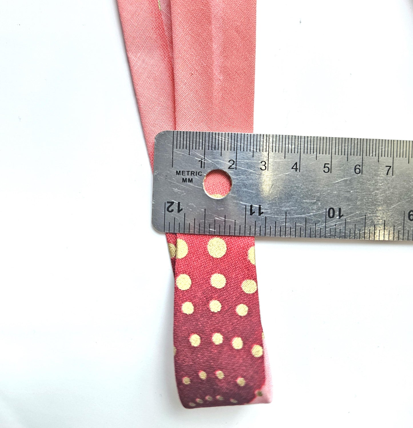 Pink, Burgundy & Gold Embossed African Wax Fabric Bias Binding. 2.5cm Wide | Colourful Print Patterned Tape For Crafting / Quilting.