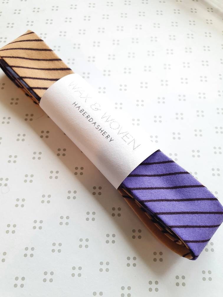 Lilac & beige wax bias tape. 3 metres x 2.5cm wide. 100% soft cotton.