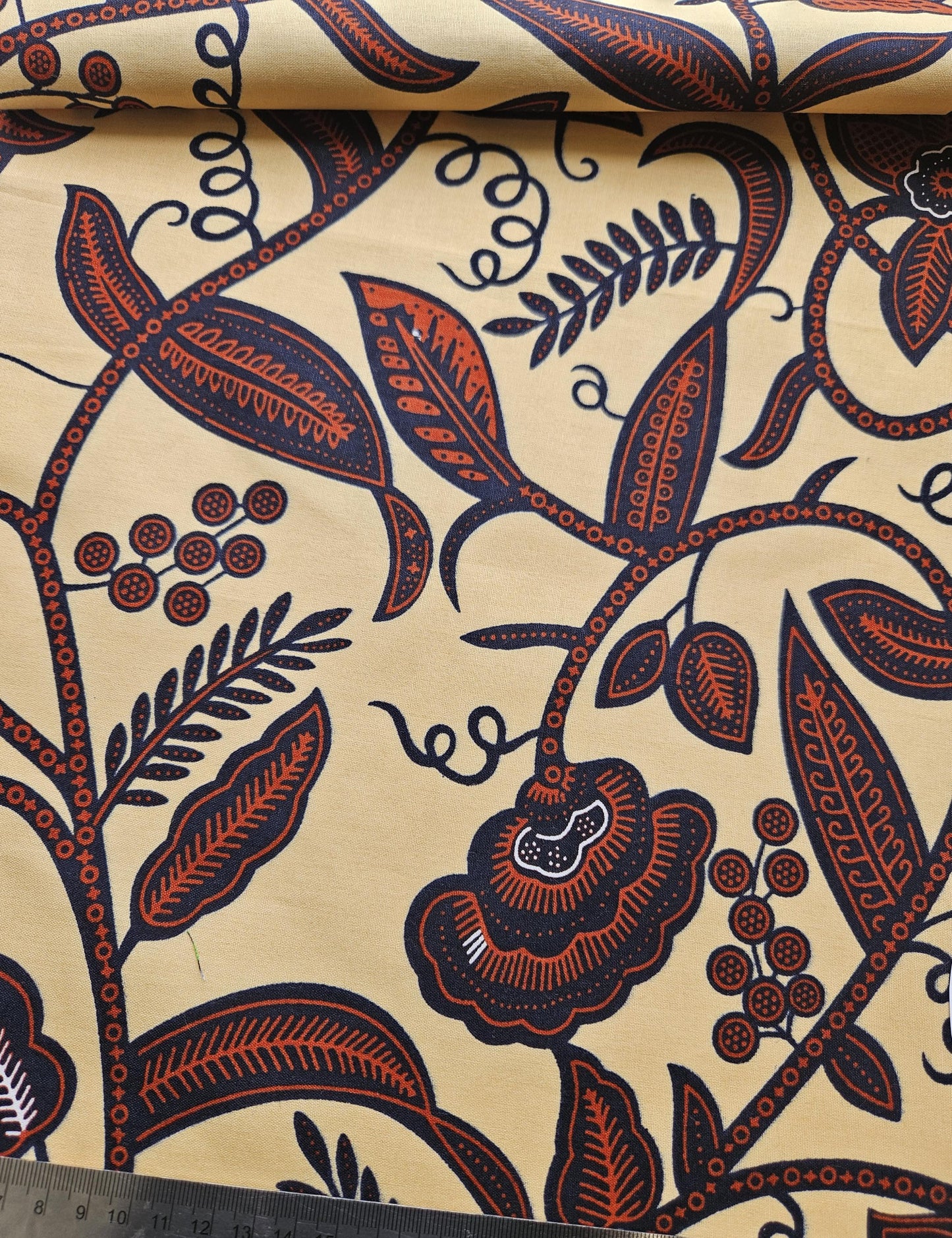 Brown and Beige African Wax Print / Ankara / Kente Fabric By The Yard / Metre. 100% Cotton. Sewing, Crafting And Quilting.